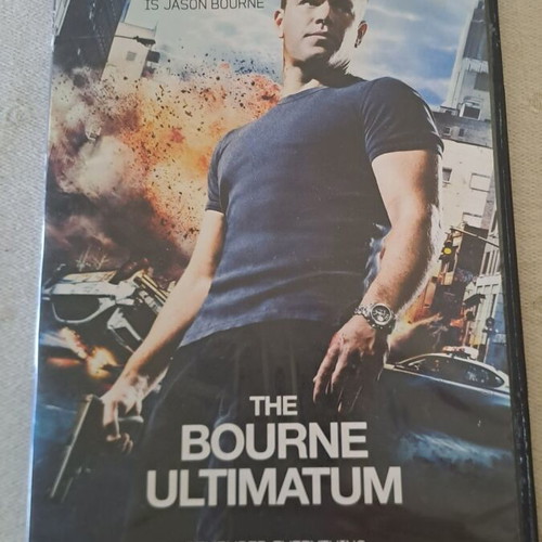 The Bourne Ultimatum DVD like new, action with subtitles