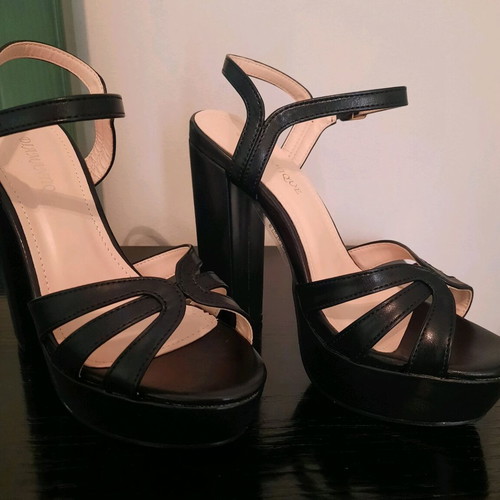 Women's sandals new, size 36, black, 14 cm heel
