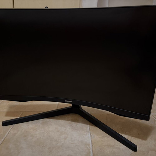Samsung C27G55TQBU 2560 x 1440 curved LCD monitor
