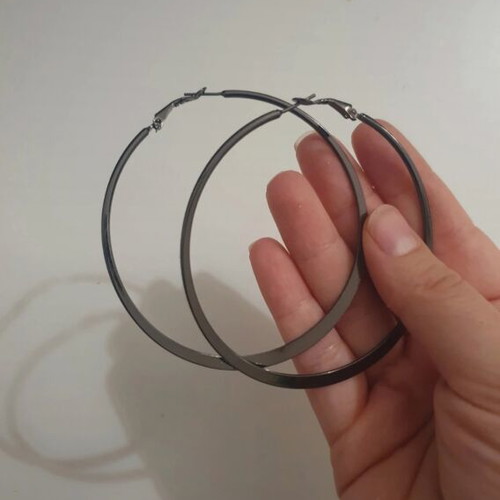 Earrings used