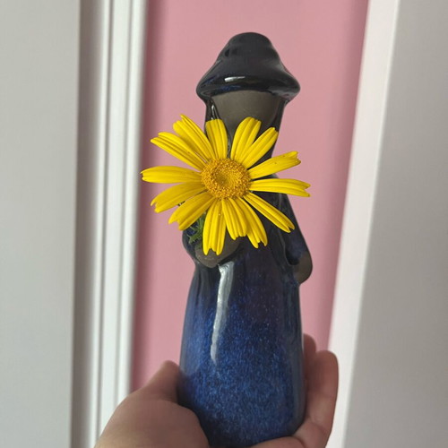 Vintage ceramic figure Blomsterflicka Elsi Bourelius for Jie Gantofta like new