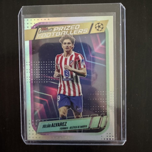Julián Álvarez Prized Footballers PF-24 Topps Finest UEFA 2025-26 card
