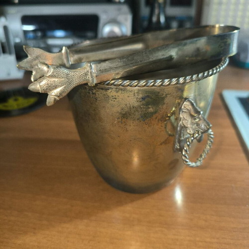 Ice bucket used with lion theme, retro vintage style