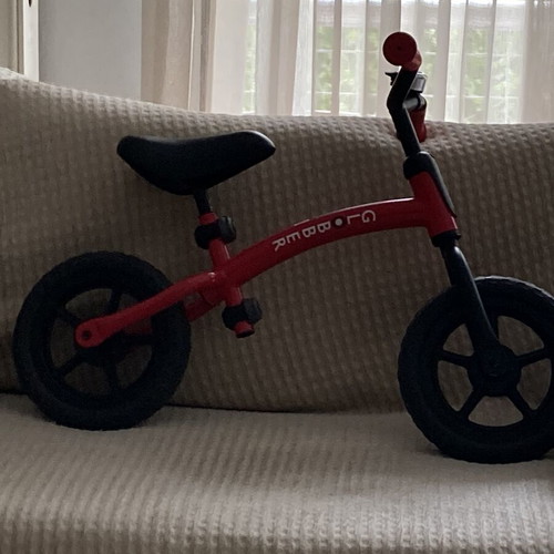 Globber balance bike red, like new