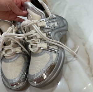 Louis Vuitton sneakers