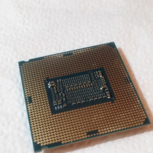 Intel Core i5 8600K used, light usage