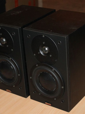 Dynaudio Audience 40 speakers