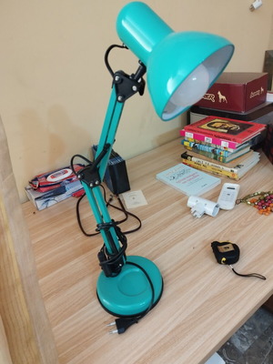 Desk lamp petrol color, maximum height 58 cm, like new, adjustable