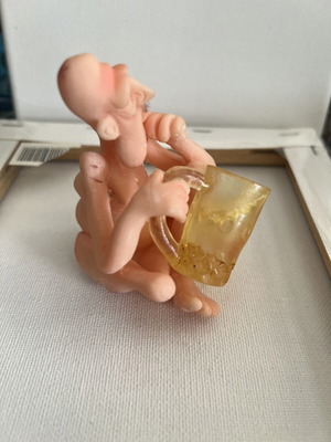 Humorous figurine