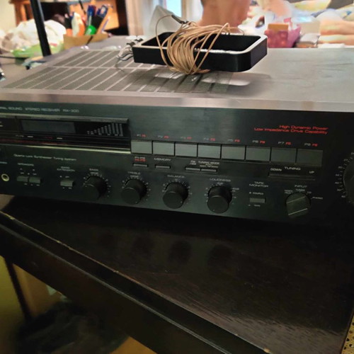 Yamaha Natural Sound Stereo Receiver RX-300 used radio amplifier with voltage selector