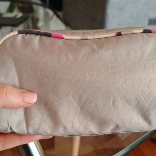 Estée Lauder Beige Monogram Logo Toiletry Bag New