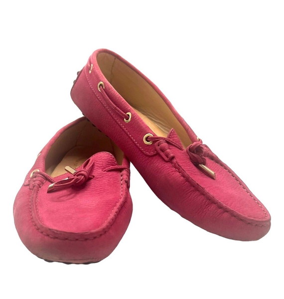 Tods fuchsia gommino shoes