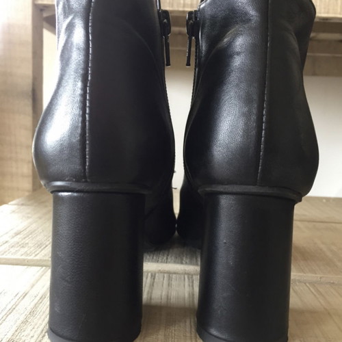Brunate leather handmade ankle boots size 36.5 with silver buckle