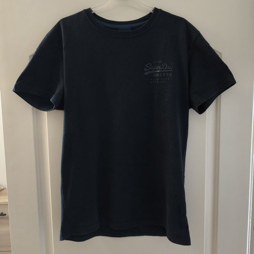 Superdry T-shirt like new, size L, black and blue