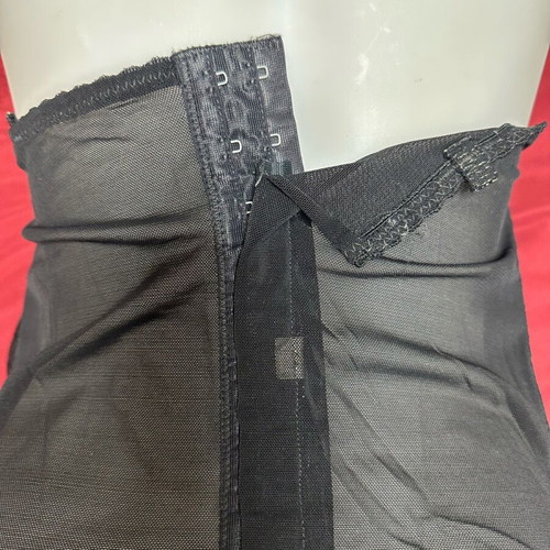 Corset lace used, medium-large, black, length 37cm, underarm 35cm