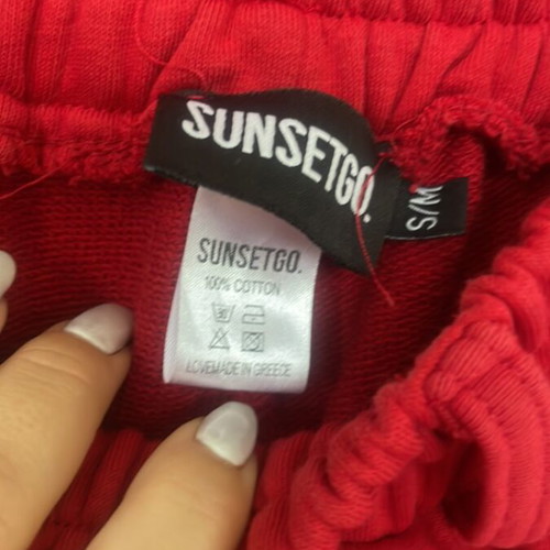 SunsetGo! Pants red, like new, sizes S/M