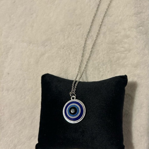 Handmade eye necklace new