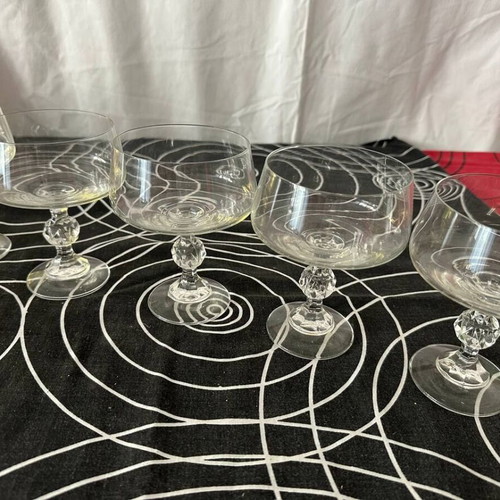 Vintage dessert cocktail glasses set of 5 like new