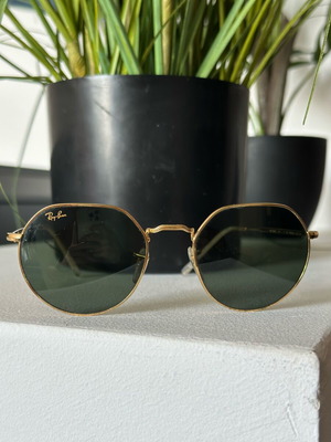 Слънчеви очила Ray-Ban Hexagonal Flat Lenses RB3548N като нови