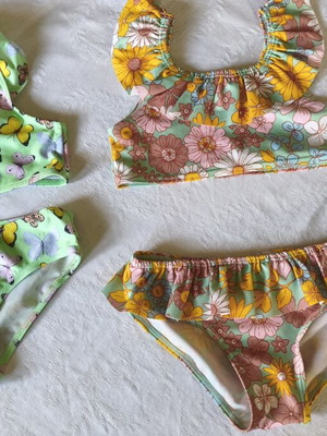 H&M girls' swimwear set like new, size 98-104 cm, colorful, 2 pieces