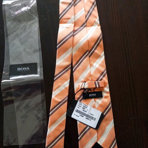 Hugo Boss tie new authentic with tags