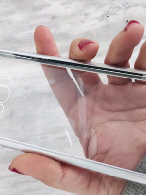 Διάφανη θήκη κινητού με μεταλλικό πλαίσιο νέα