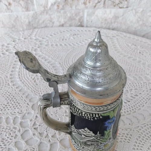Gerz Vintage German Collectible Beer Stein with Lid 6 3/4 Inches