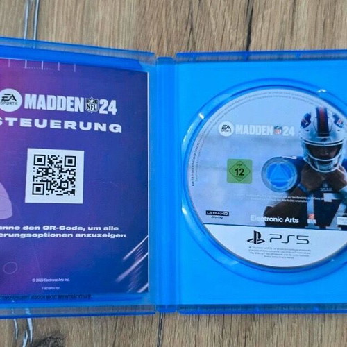 Madden 24 PS5 game like new