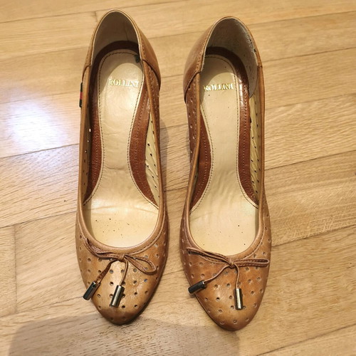 Rollini tan pumps, 9 cm heel, like new, leather