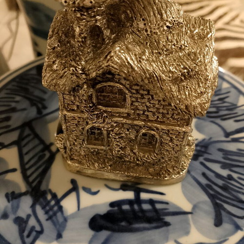 Vintage house clock like new