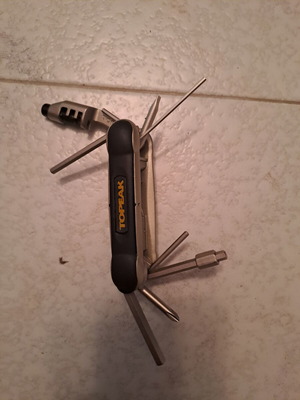 Multitool for Bicycle Repair and Maintenance new with case