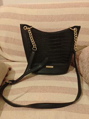 Jenny Fairy χιαστί τσάντα σαν καινούργιο με χρυσές λεπτομέρειες μαύρη