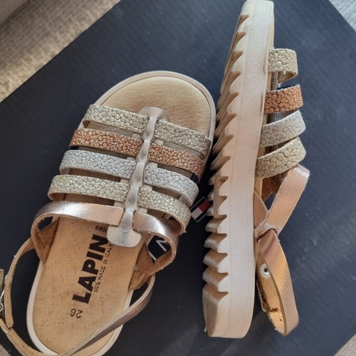Lapin House sandals size 26 like new, gold color