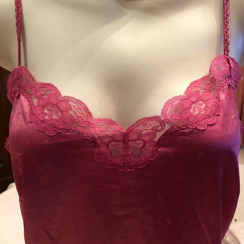A-Style camisoles new, red and cypress green, size M-L