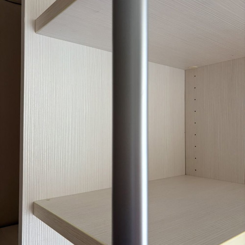 Neoset bookshelf used, white wood and metal, 6 shelves