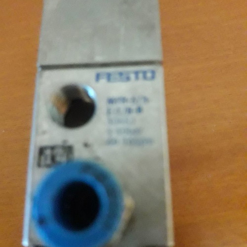 Festo pneumatic valve MFH-5/3 in excellent condition