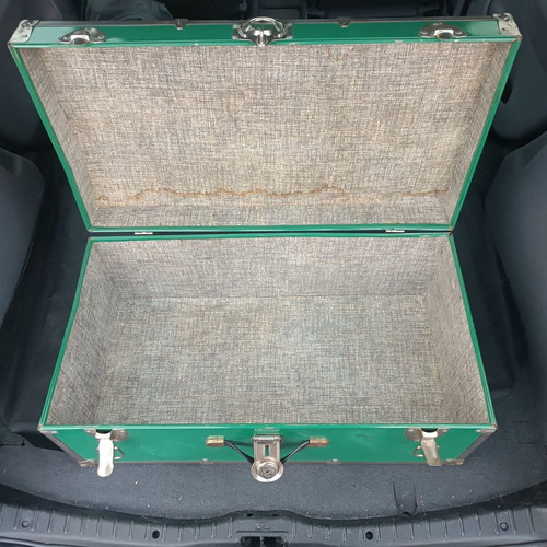 Metal trunk used green 40x76x31 cm
