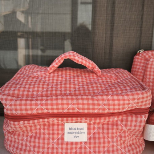 Makeup Bags Set of 3 Quilted Red Gingham Grid New