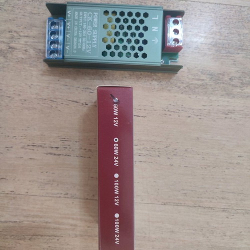 Power supply 12V 5A DC new, ideal for LED installations