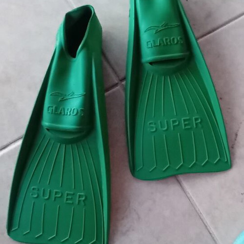 Glaros Super swim fins used, natural rubber, sizes 32-34