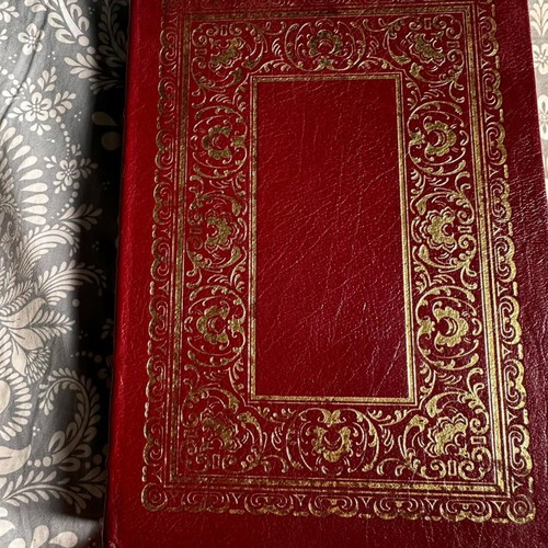 Leather-bound book The Picture of Dorian Gray new