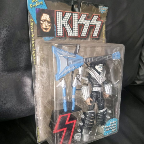 KISS Ace Frehley figure like new, official Mc Farlane Toys 1997