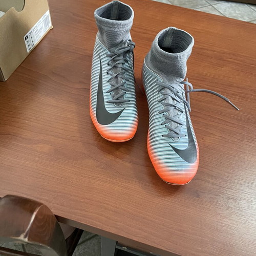Nike Mercurial CR7 football boots, size 38, grey
