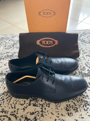 Men's blue leather Tod's no7 dress shoes like new