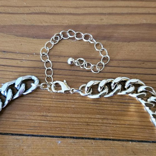 Chain necklace new, half silver half gold metal
