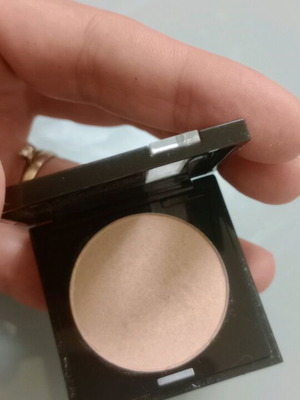Make Up For Ever eyeshadow like new