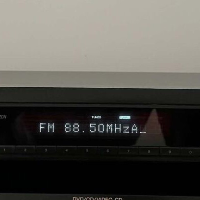 Tuner Sony ST-SE520 like new