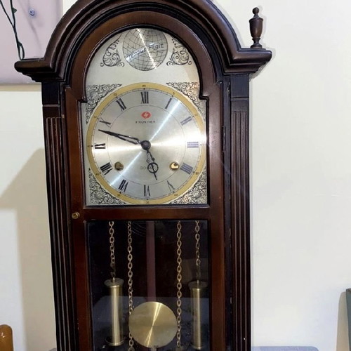 Antique clock with old mechanism from Korea
