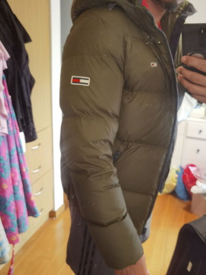 Tommy Hilfiger jacket like new, size L, warm and comfortable