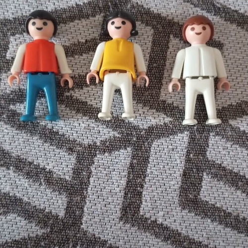 Playmobil Geobra boys and girl figures like new